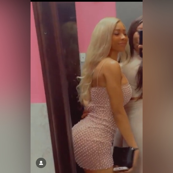 XS LIGHT PINK SPARKLY PEARL FASHIONOVA DRESS - Picture 1 of 7